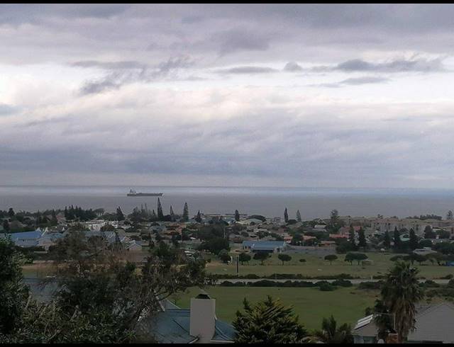 LAND FOR SALE IN HARTENBOS HEUWELS